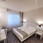 La Dolce Otel 3*