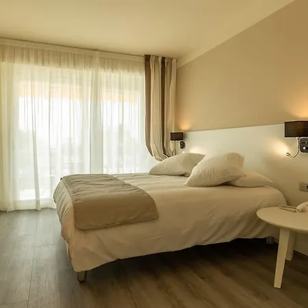 La Dolce Hotel 3*