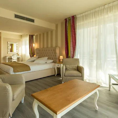 Hotel La Dolce 3*