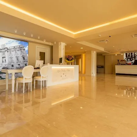 La Dolce Hotel