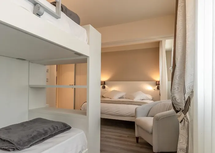 La Dolce Hotel 3*